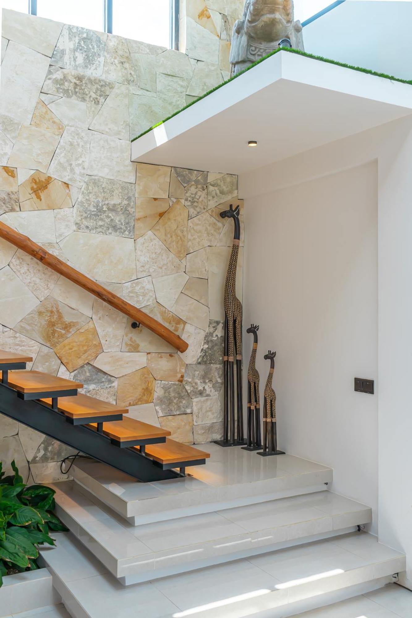 Villa Arunika - Stylish Tropical 2Br Villa Close To Nyanyi Beach! Selemadeg Exteriér fotografie